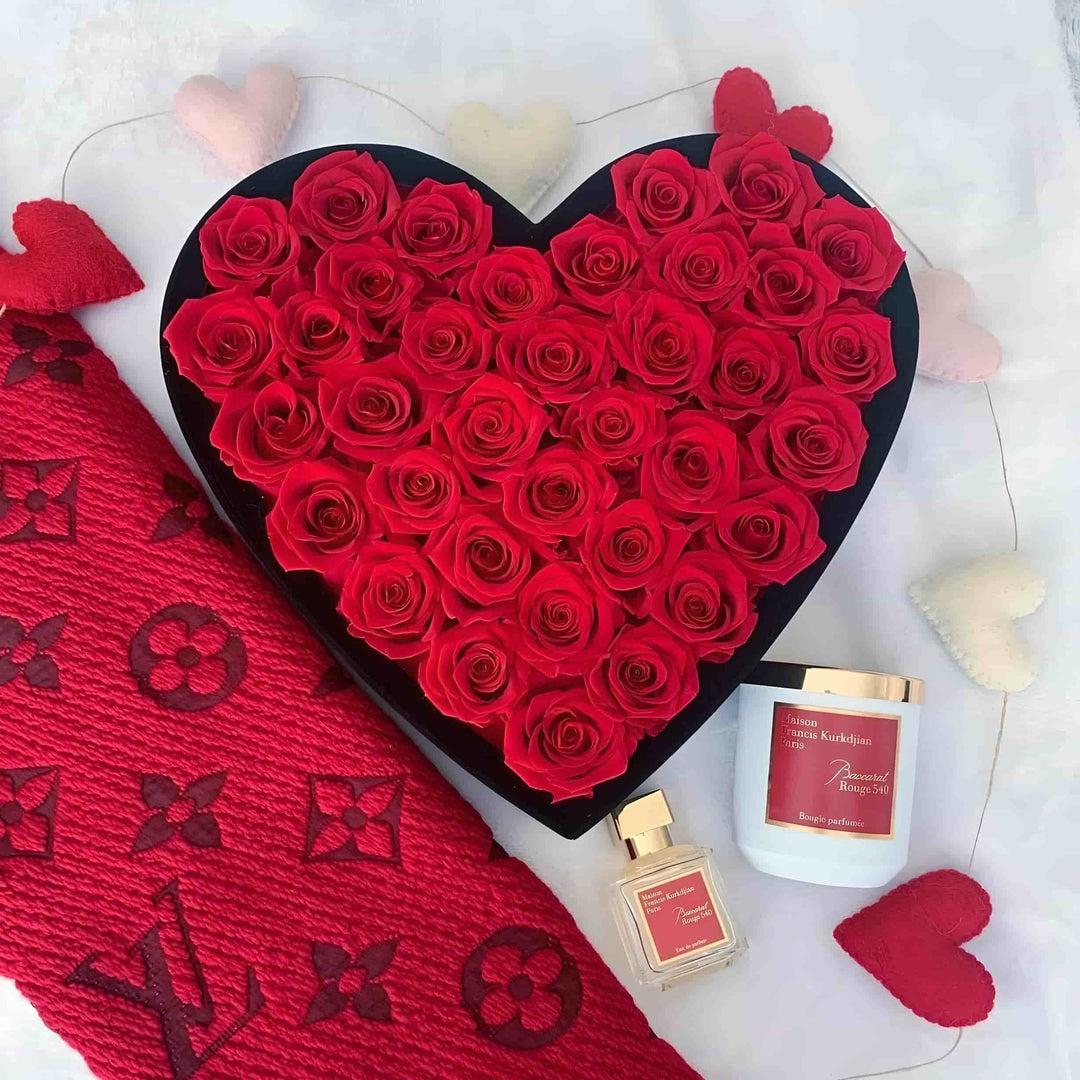 36 Preserved Roses Eternal Forever Rose Gift in Heart-Shaped Black Velvet Box - Valentines  Day Luxury Flowers  to Express Heart Felt Love