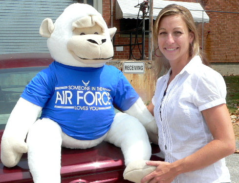 American Made U.S. Air Force Giant Stuffed White Gorilla Monkey Wears Removable T-Shirt SOMEONE IN THE AIR FORCE LOVES YOU